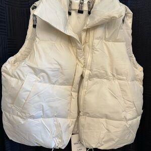 Cream Puffer Vest